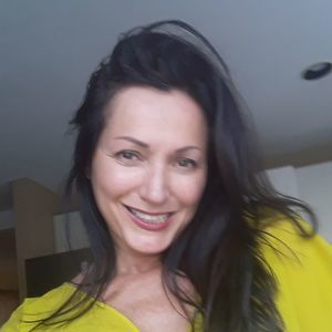 Meet your Posher, Gali